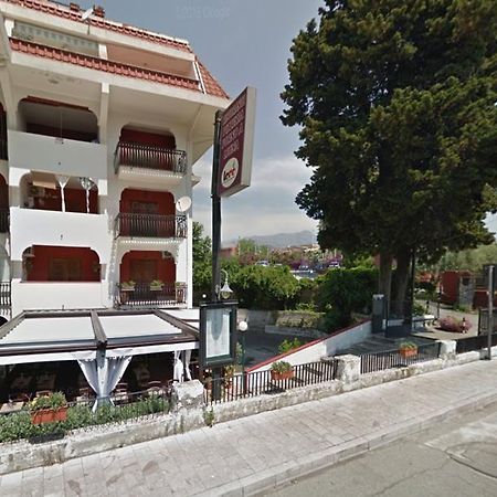 شقة Baia Degli Dei جيارديني ناكسوس المظهر الخارجي الصورة